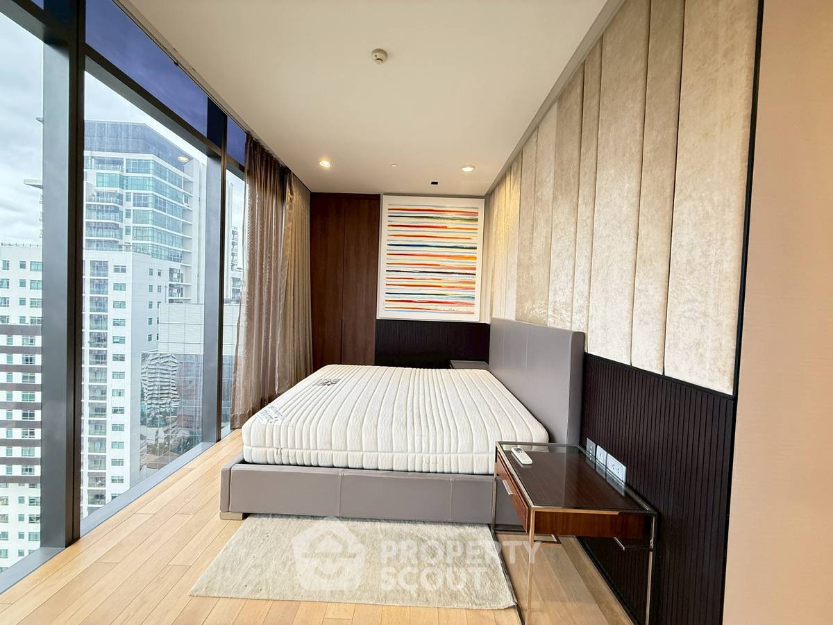 picture 2-BR Condo at Vittorio Sukhumvit 39 near BTS Phrom Phong (ID 2285261) - 4/16