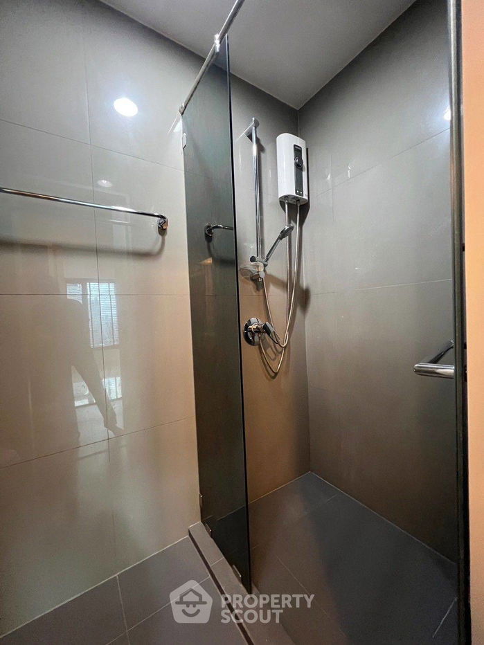 picture 3-BR Condo at The Crest Sukhumvit 34 near BTS Thong Lor (ID 1804635) - 29/36