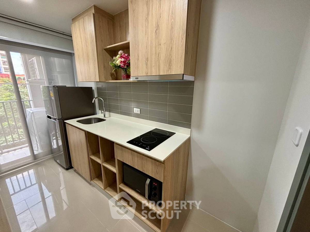 picture 1-BR Condo at Chewathai Pinklao near MRT Bang Yi Khan (ID 1795303) - 5/13