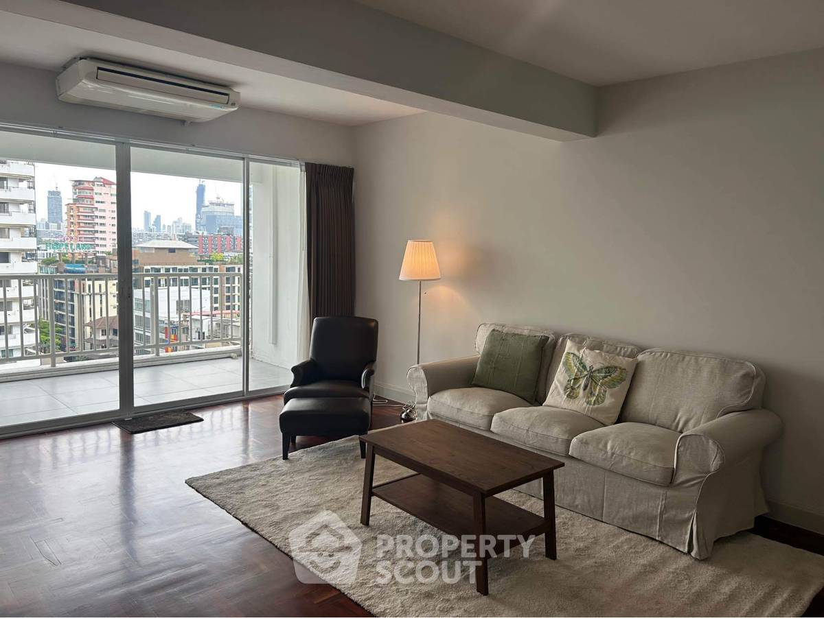 picture 4-BR Condo at Baan Prida Condominium near BTS Nana (ID 1542122) - 20/37