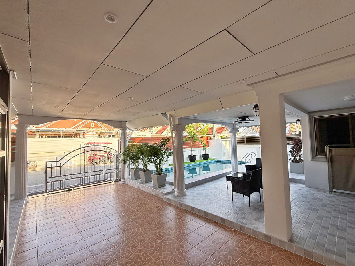 รูป ขายพูลวิลล่า 4 ห้องนอนในพัทยาตะวันออก - รูปที่ 15/16