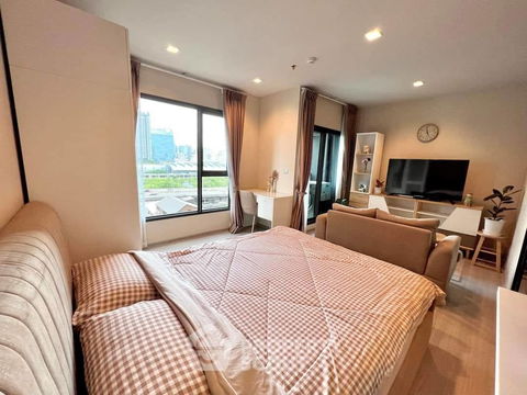 คอนโด สตูดิโอ ที่ ไลฟ์ อโศก - พระราม 9 ใกล้ MRT พระราม 9 (ID 1505689)