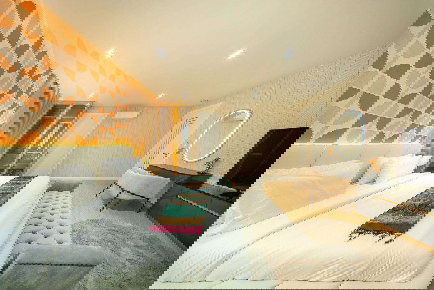 picture 7 Beds Luxury Pool Villa in Na Jomtien for Sale - 12/23