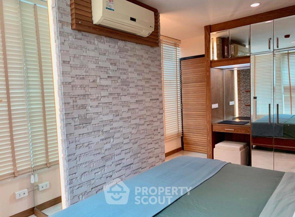 รูป คอนโด 2-ห้องนอน ที่ สุขุมวิท ลิฟวิ่ง ทาวน์ ใกล้ MRT เพชรบุรี (ID 1832604) - รูปที่ 4/16