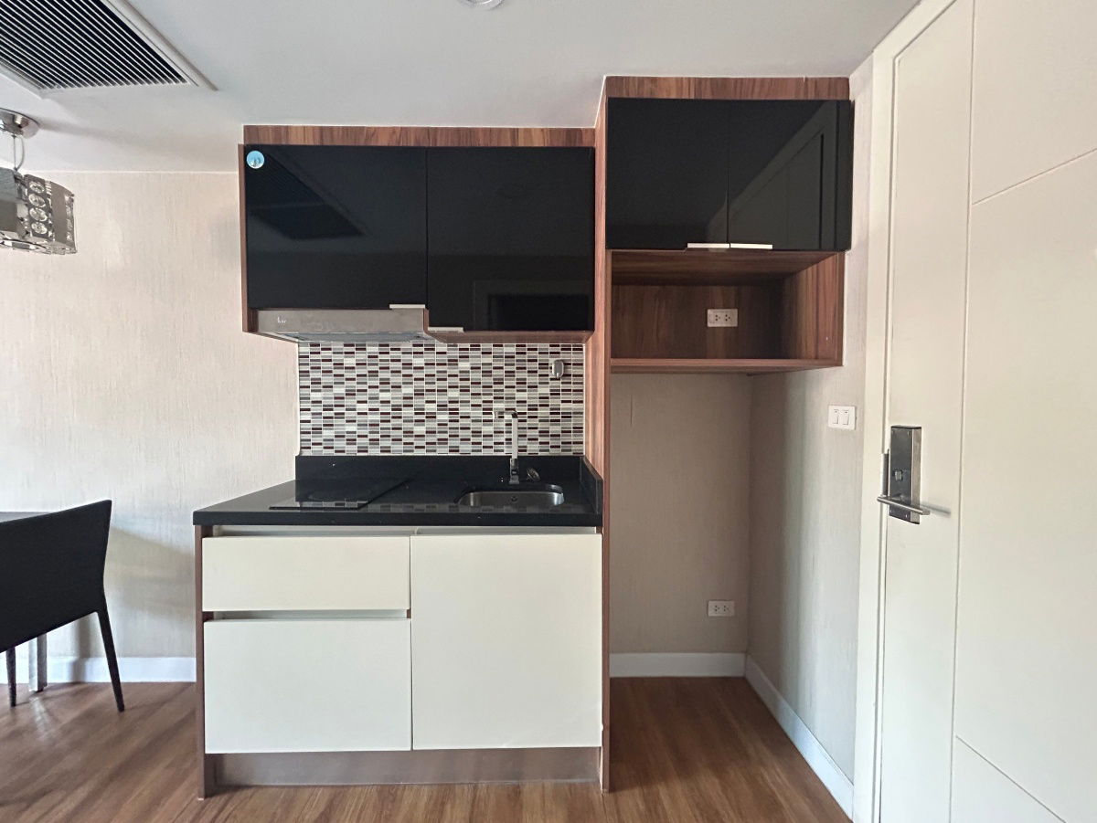 รูป JK 5660951 : ดุสิต แกรนด์ ปาร์ค - รูปที่ 10/19