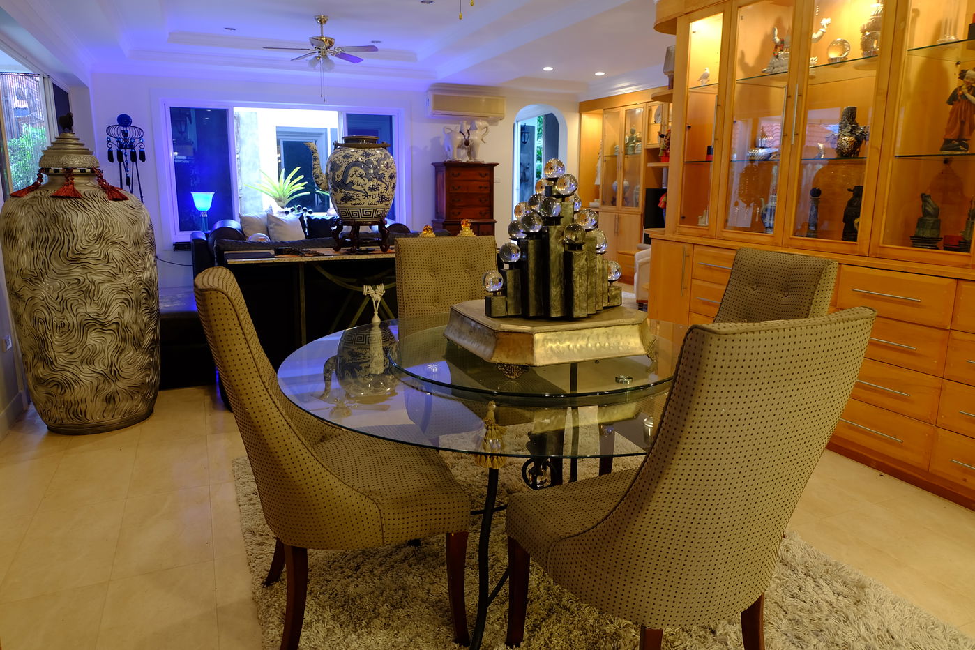 รูป Luxury 6-Bedroom Private Villa for Sale – Hua Hin - รูปที่ 12/21