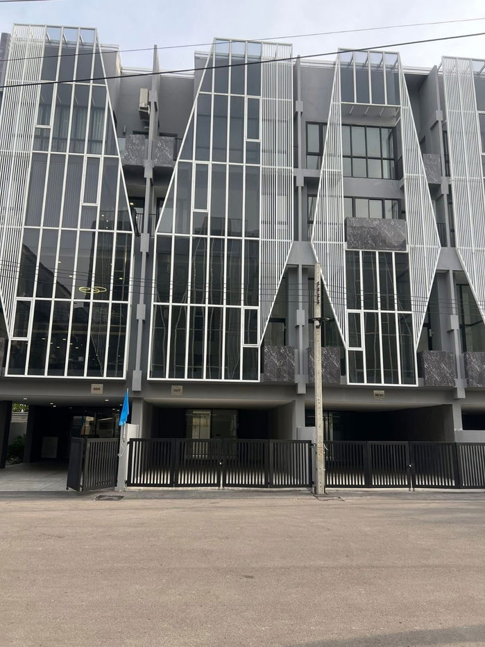 รูป WS5975 🏢 ให้เช่าโฮมออฟฟิศ / สำนักงาน 4.5 ชั้น ตรงข้ามสำนักงานเขตบางแค เพียง 60,000 บาท/เดือน - รูปที่ 1/13