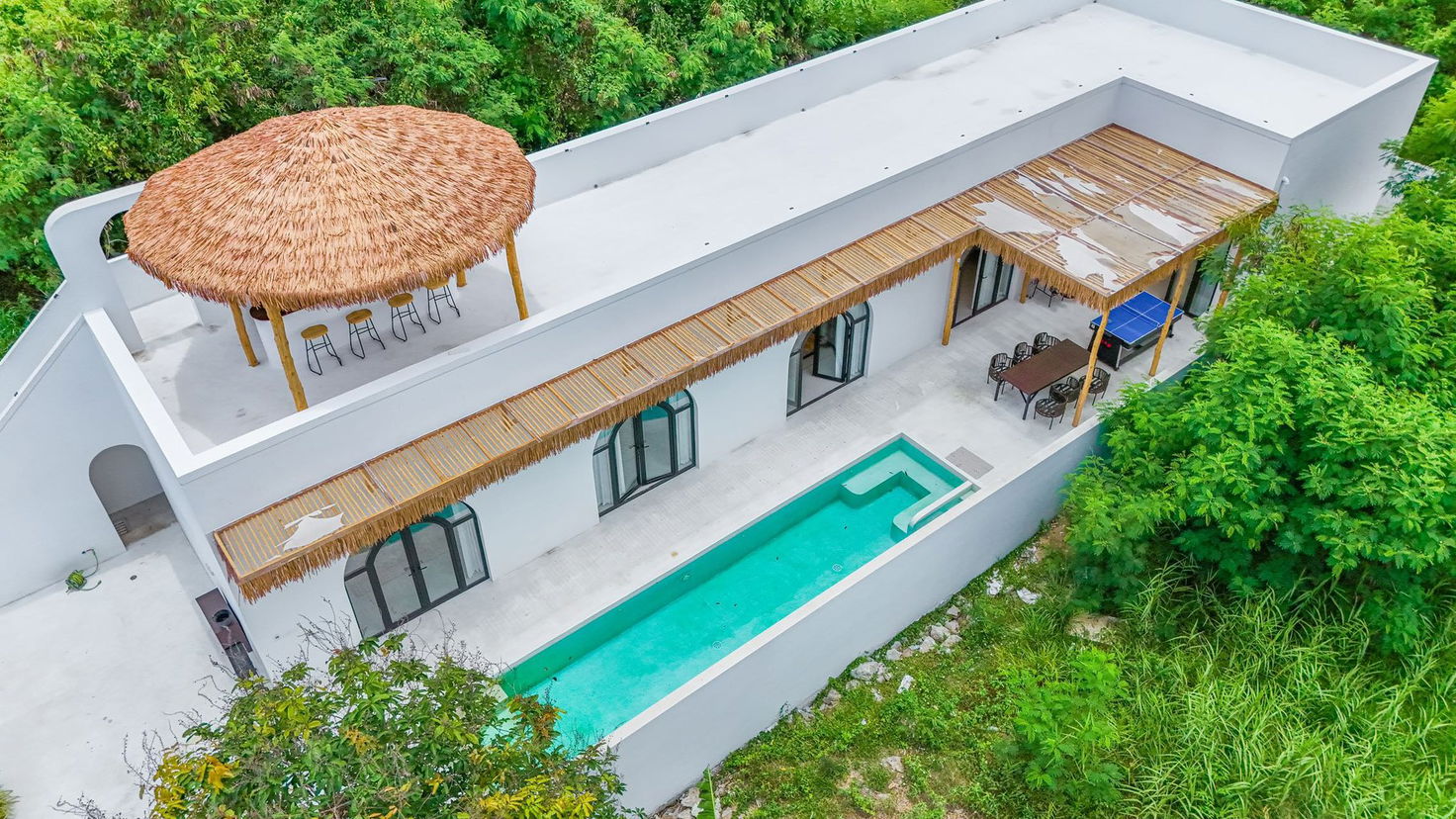 รูป ขายพูลวิลล่า 4 ห้องนอนในหาดจอมเทียน - รูปที่ 1/16