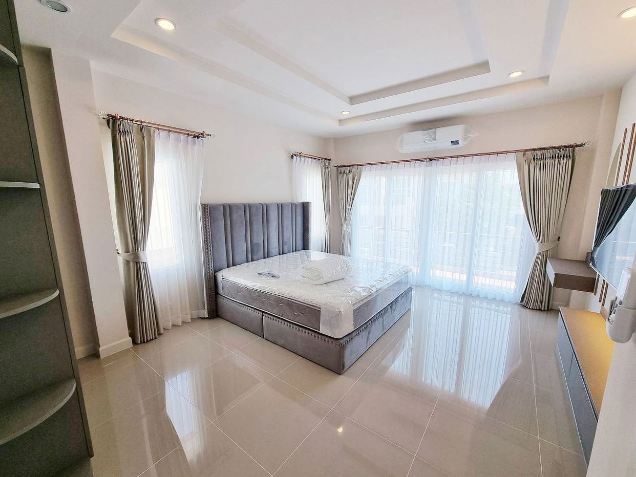 รูป บ้าน 4 ห้องนอนให้เช่าในพัทยาตะวันออก - รูปที่ 12/15