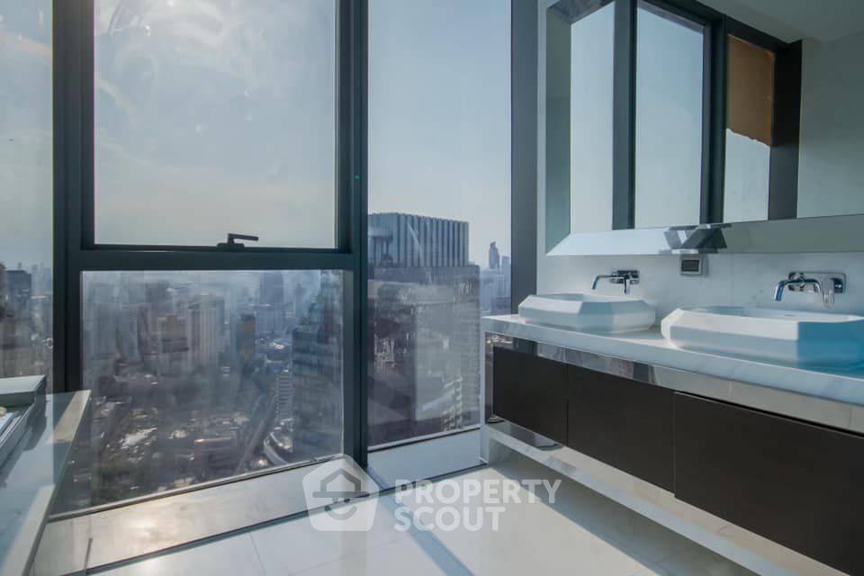 รูป คอนโด 4-ห้องนอน ที่ มาร์ค สุขุมวิท 39 ใกล้ BTS พร้อมพงษ์ (ID 781698) - รูปที่ 15/17