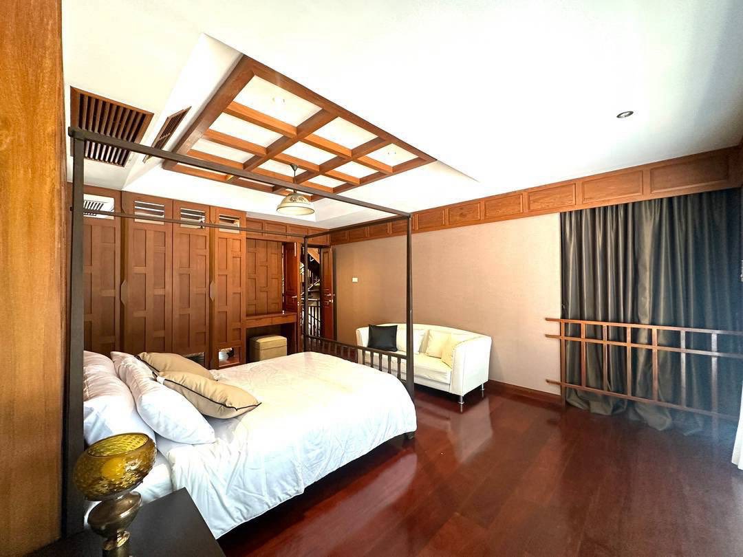 รูป ขายวิลล่าหรูพร้อมสระว่ายน้ำ – จอมเทียน - รูปที่ 12/18