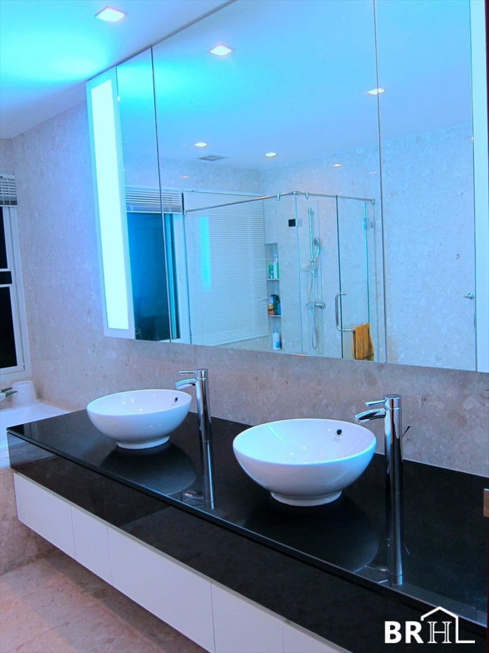 picture ready-to-move-in condo at an amazing price!! the star estate pattanakarn 69 - 6/9