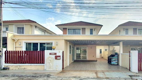 ขายบ้านแฝดมือสอง โครงการ บ้านกลางสวน บางละมุง ชลบุรี