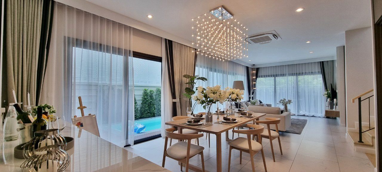 รูป วิลลาหรู 4 ห้องนอนสำหรับขาย - รูปที่ 5/23