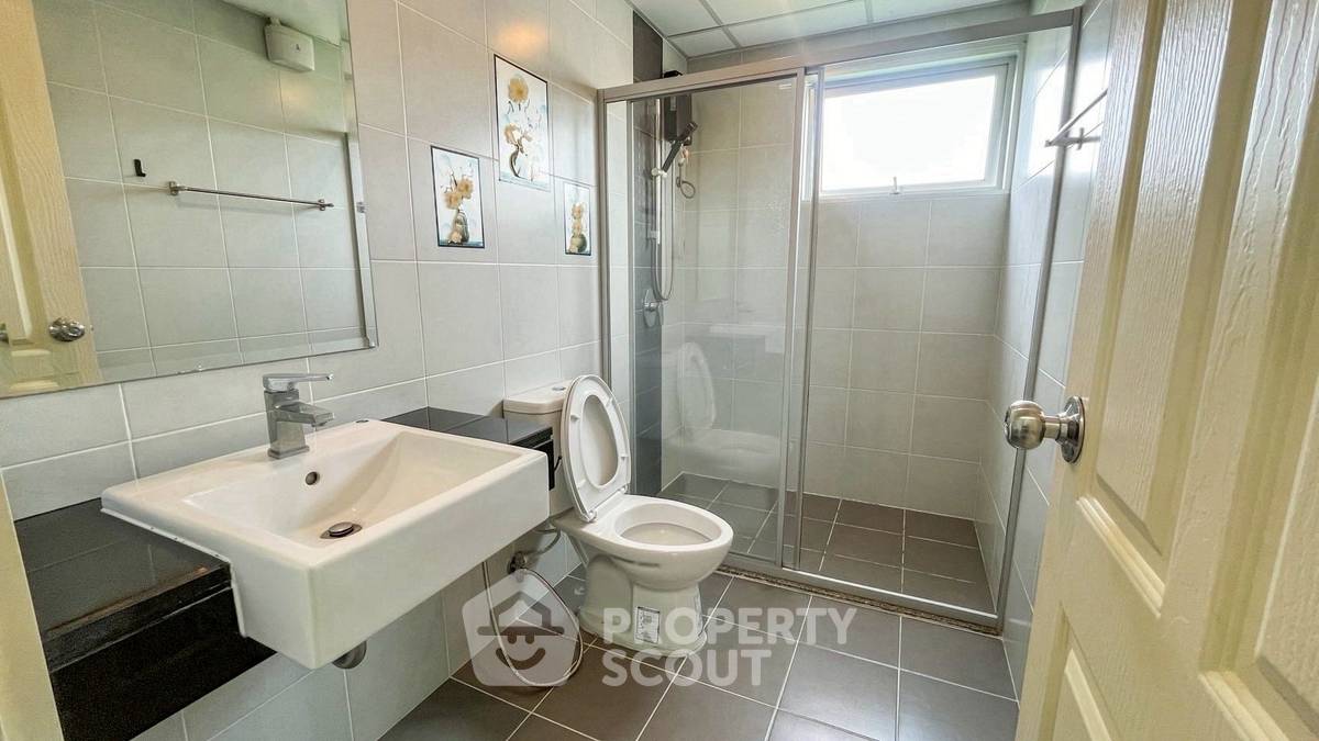 picture 2-BR Condo at Supalai Mare Pattaya close to Pattaya South (ID 2461784) - 10/10