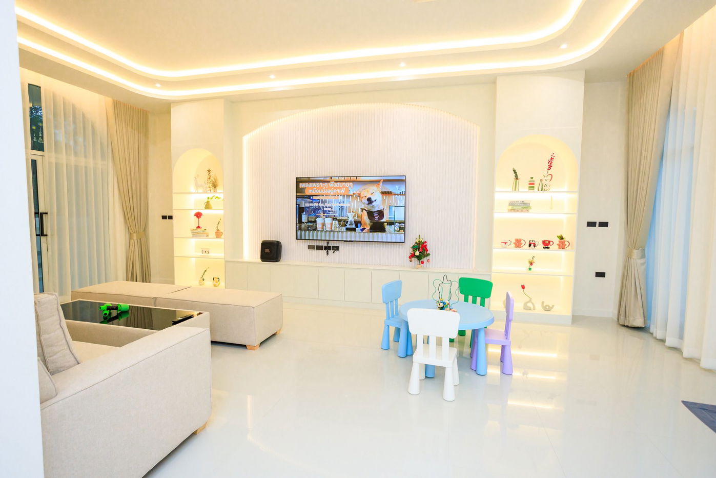 รูป ขายพูลวิลล่าหรู 9 ห้องนอนในห้วยใหญ่ - รูปที่ 11/20