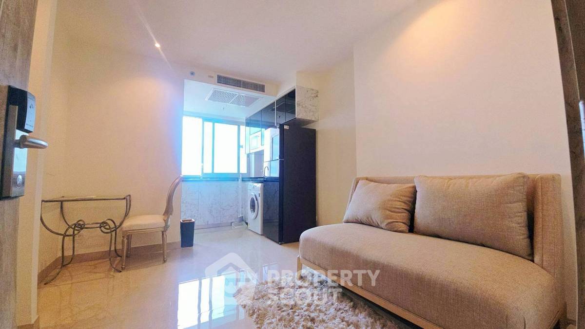 รูป คอนโด 1-ห้องนอน ที่ เดอะ ริเวียร่า โมนาโค ใกล้ เมืองพัทยา (ID 2455808) - รูปที่ 2/10