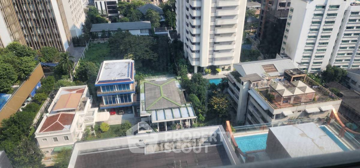 picture 2-BR Condo at 15 Sukhumvit Residences near BTS Nana (ID 2463743) - 8/8