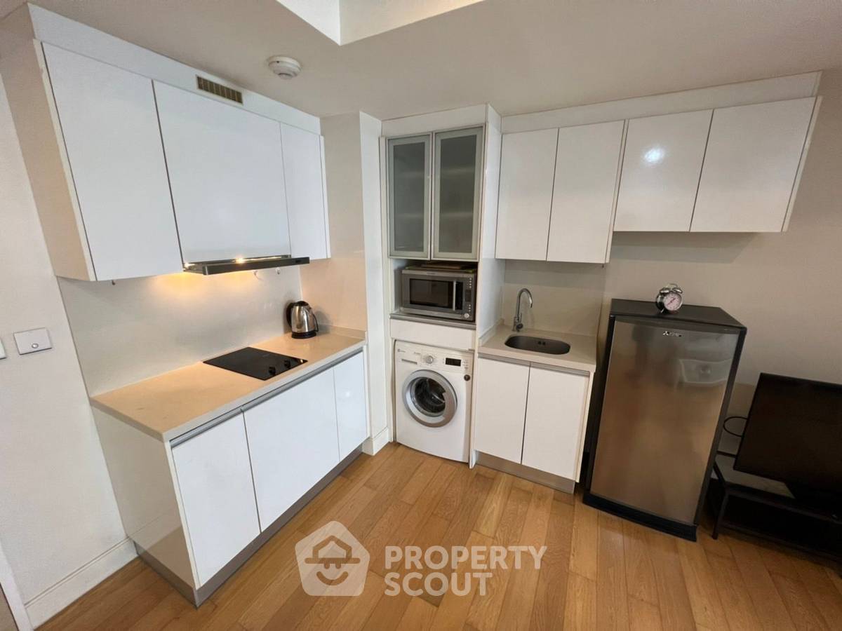 picture 1-BR Condo at Collezio Sathorn-Pipat near BTS Chong Nonsi (ID 1880990) - 3/9