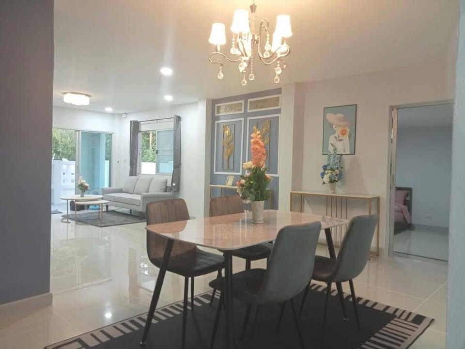 รูป ขายบ้านแฝด 2 ชั้น พัทยาตะวันออก - รูปที่ 2/12