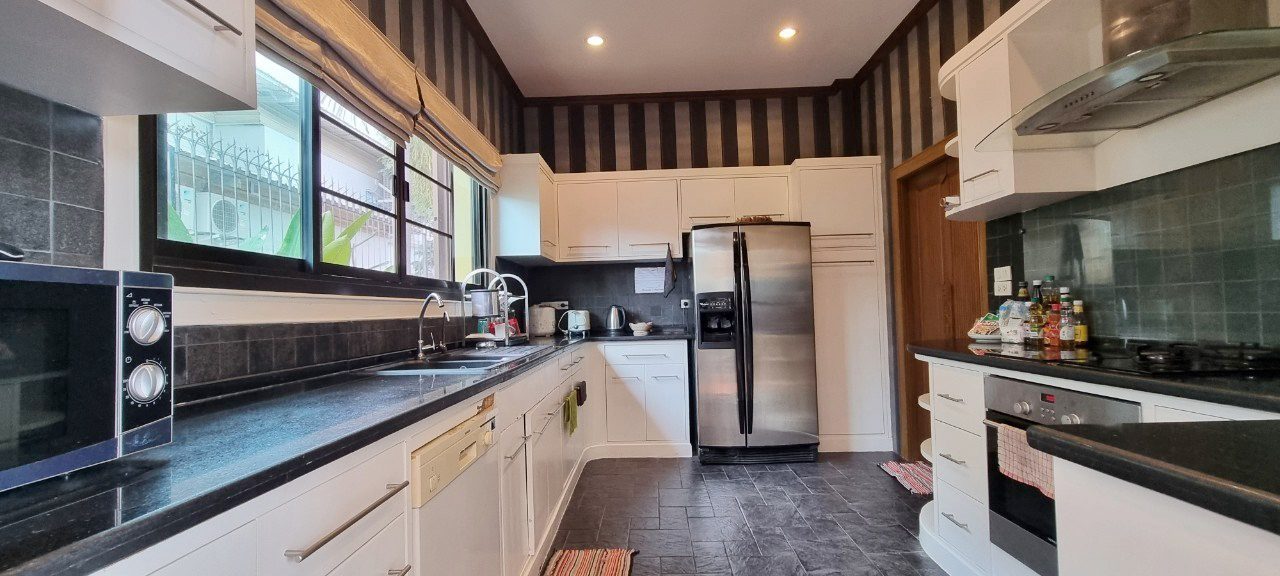 รูป วิลล่าพูล 4 ห้องนอน จอมเทียน ให้เช่า - รูปที่ 6/22