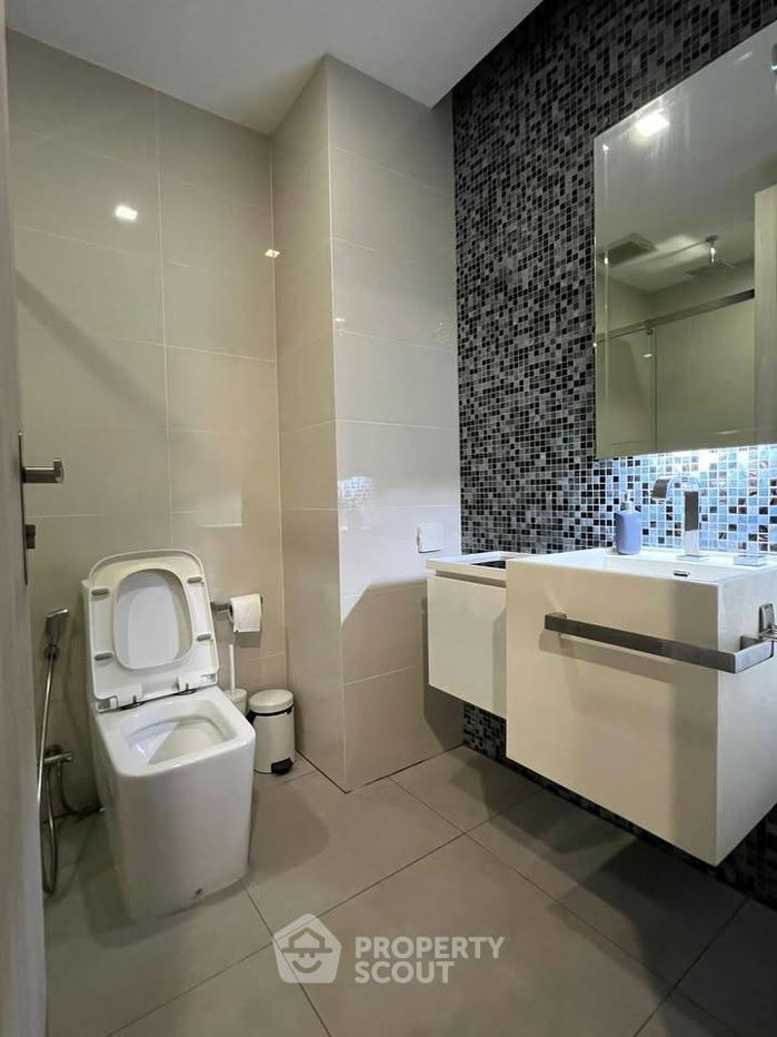picture 2-BR Condo at 333 Riverside near MRT Bang Pho (ID 2463639) - 16/19