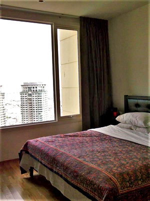 Condos for rent : ST405 The Empire Place Sathorn – High-Floor City View Condominium