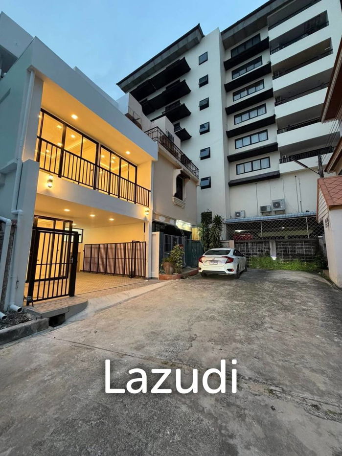 รูป ทาวน์โฮม 4 ห้องนอน 4 ห้องน้ำ ใกล้ถนนคนเดิน - รูปที่ 30/30