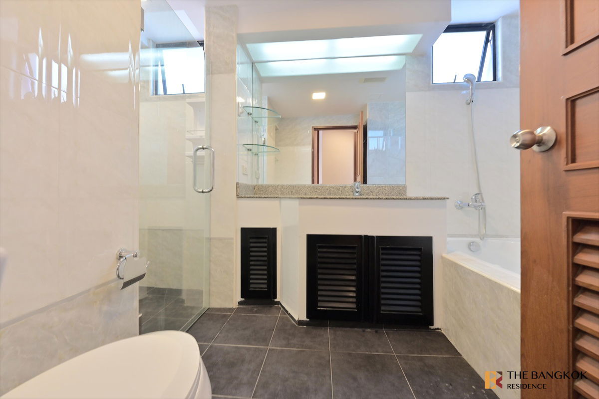 picture ⚡Urgent! Spacious & Beautiful Unit at President Park Sukhumvit 24 Near Bts Phrom Phong - 14/18