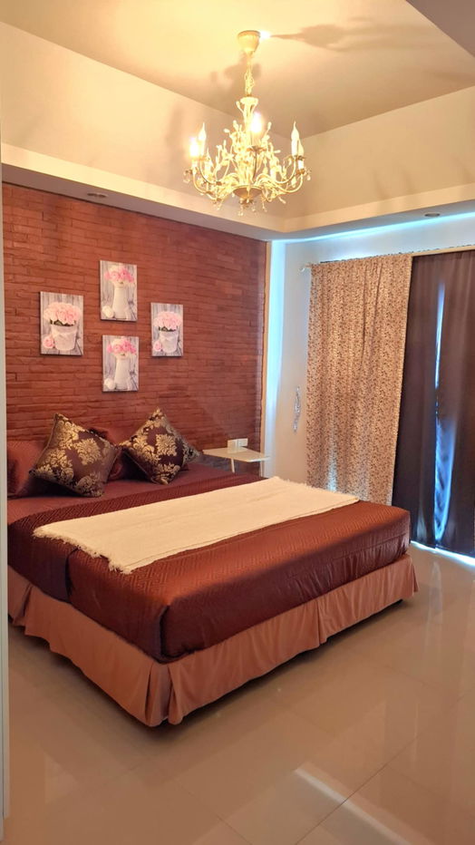 picture 2 Beds House in North Pattaya for Sale - 8/12