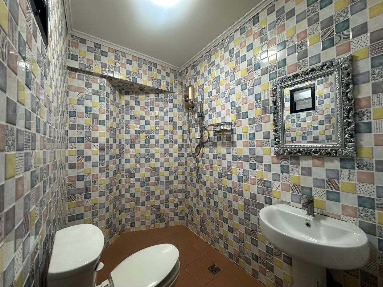 รูป วิลล่าสระว่ายน้ำ 7 ห้องนอนให้เช่า – ทัพพระยา - รูปที่ 12/13