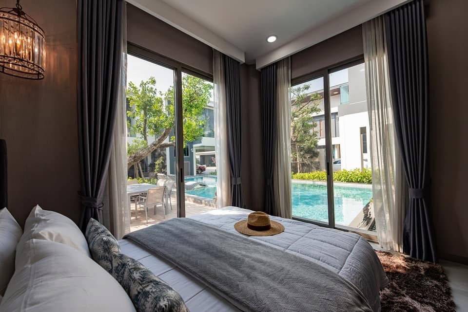 picture Modern Luxury Pool Villa for Sale in Mabprachan - 7/20