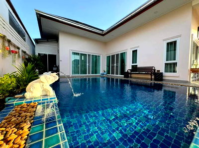 บ้านเดี่ยว วิทยาลัยเทคนิคสัตหีบ : ขายพูลวิลล่าสไตล์โมเดิร์นในนาจอมเทียน