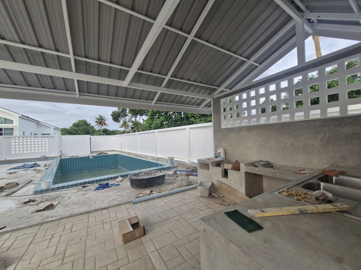 picture Pool Villa for Sale in Bang Saray - 4/6