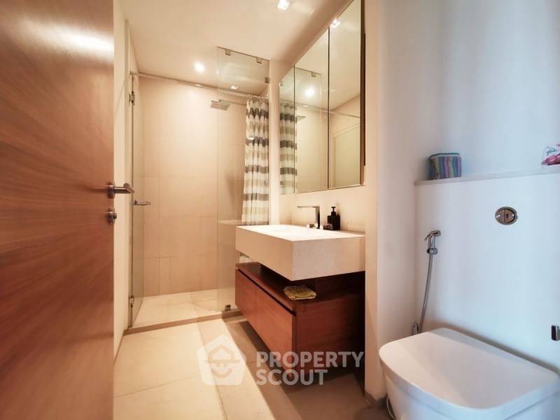 รูป คอนโด 2-ห้องนอน ที่ เดอะ ริเวอร์ คอนโดมิเนียม ใกล้ BTS สะพานตากสิน (ID 513422) - รูปที่ 9/13