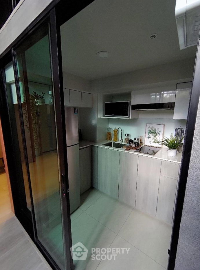 picture 2-BR Condo at Origin Plug & Play Ramkhamhaeng Triple Station in Hua Mak (ID 731562) - 3/17