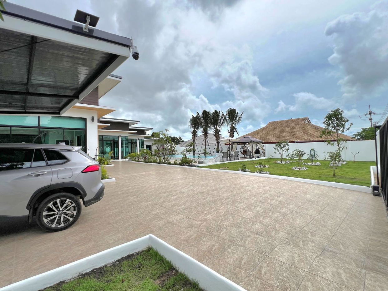 picture 3 Bedrooms Pool Villa for Sale in Bangsaray - 7/10