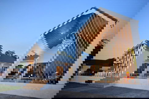 ขายพูลวิลล่า 4 ห้องนอน ห้วยใหญ่