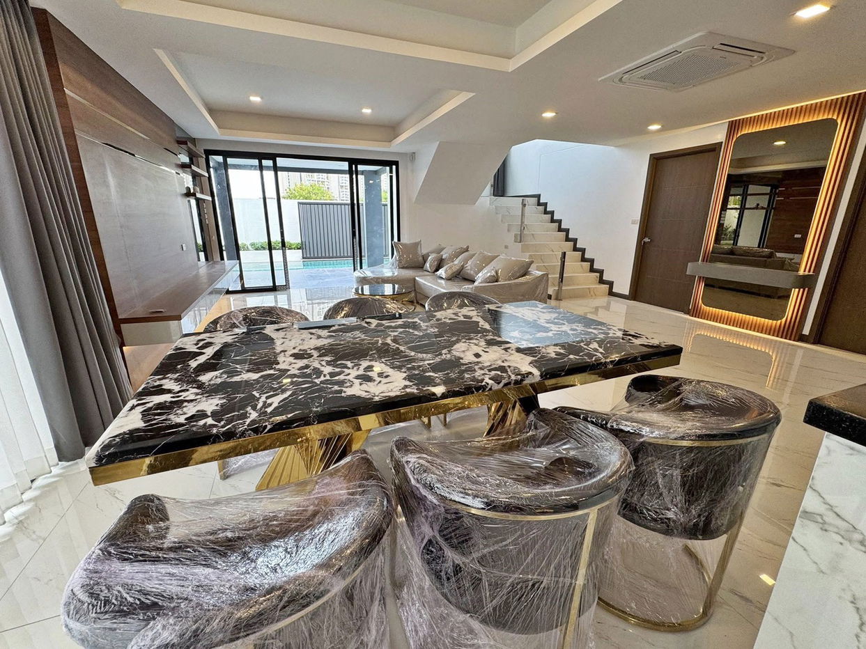 รูป ขายพูลวิลล่า 6 ห้องนอนในจอมเทียน - รูปที่ 4/23