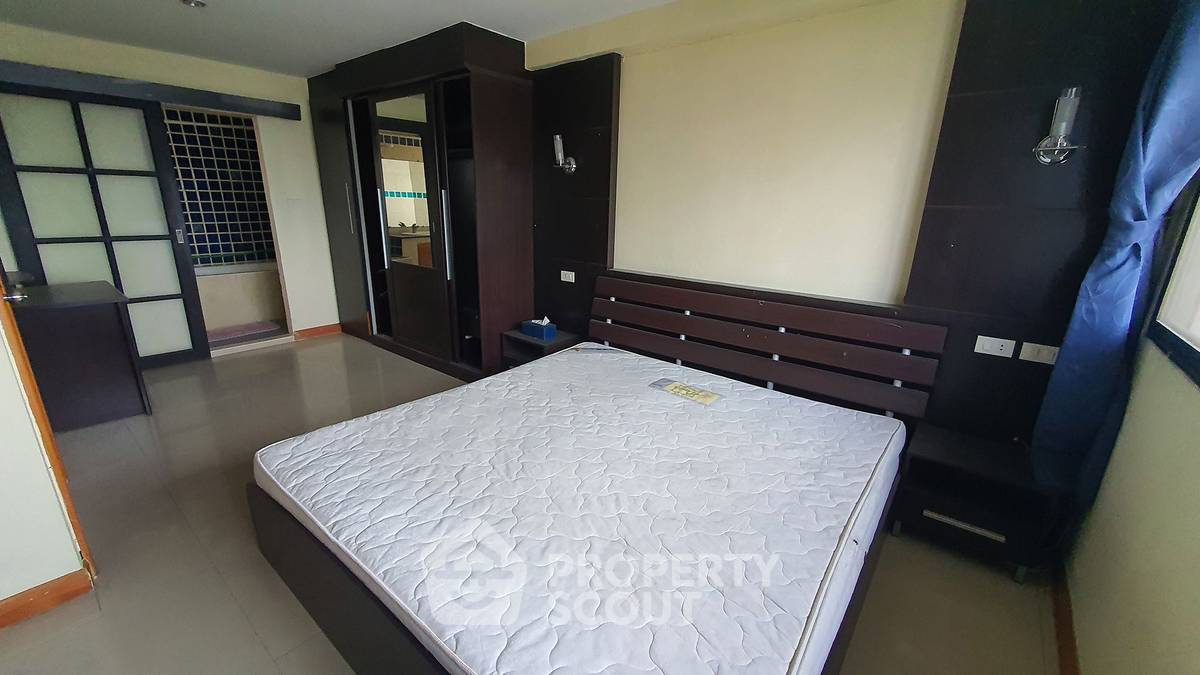 picture 2-BR Condo at Thonglor Tower Condominium near BTS Thong Lor (ID 893540) - 9/19