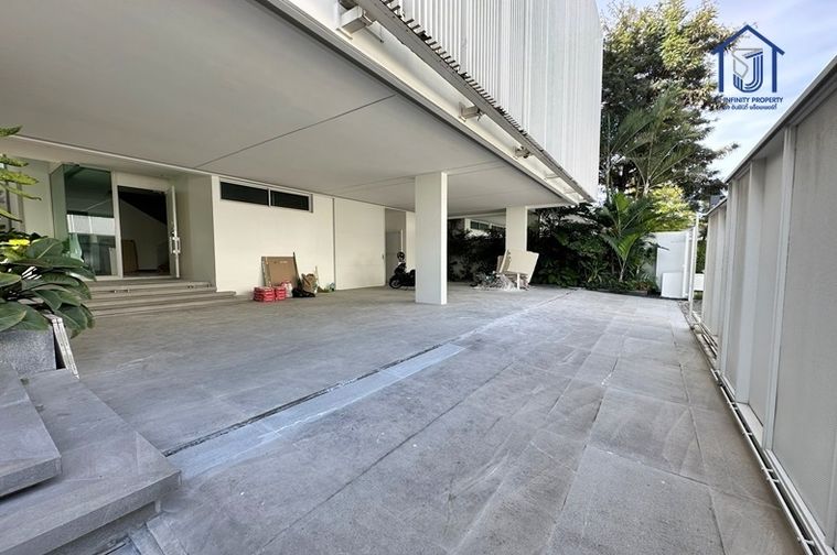4-bed house for sale, 801 sqm, 132.1 sq wah, Vive Ekkamai - Ramintra