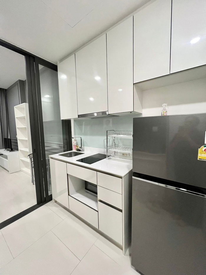 รูป 🎓🎓 Mazarine Ratchayothin ห้องสไตล์ minimal น่าอยู่ใจกลางรัชโยธิน ✨ 📲🔥 สนใจติดต่อ Line @unicondo.ku - รูปที่ 4/5