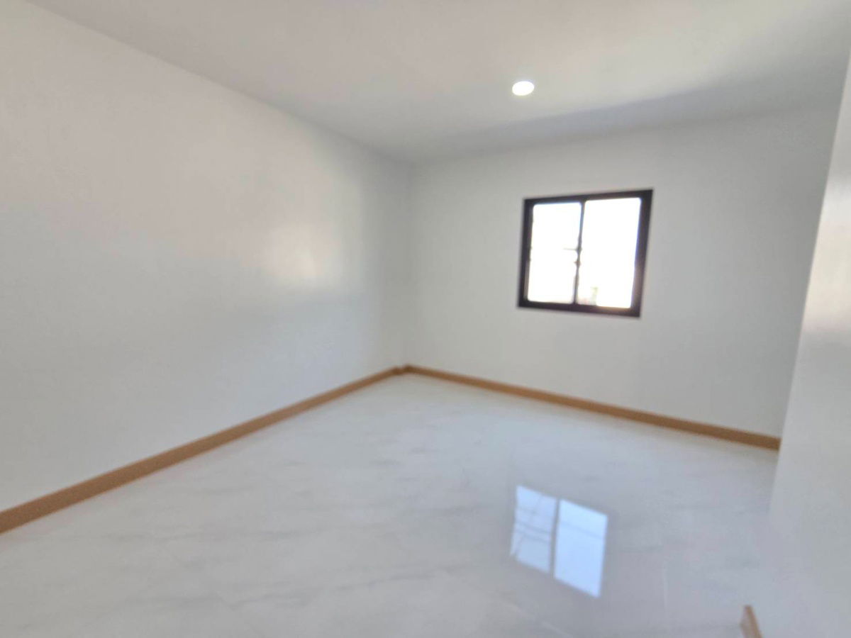 รูป ทาวน์เฮ้าส์2ชั้น ตกแต่งใหม่ สวยงาม พร้อมอยู่ มบ.วันวรา2 ซอยสายไหม75 สายไหม ใกล้ทางด่วน - รูปที่ 17/22