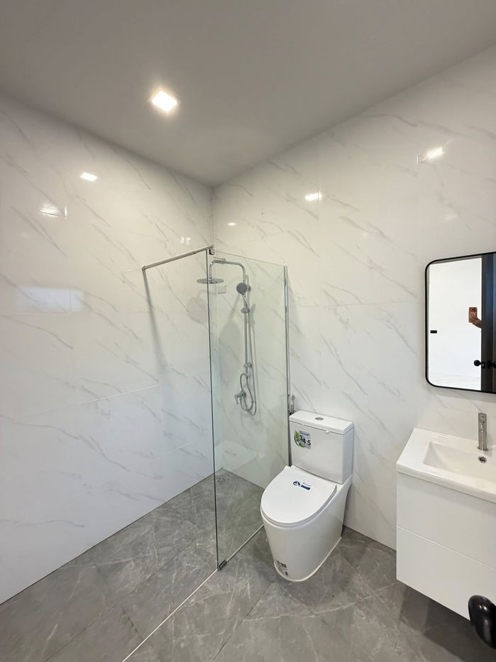 picture 3-Storey Renovated Townhome for Sale in Thappraya - 18/18