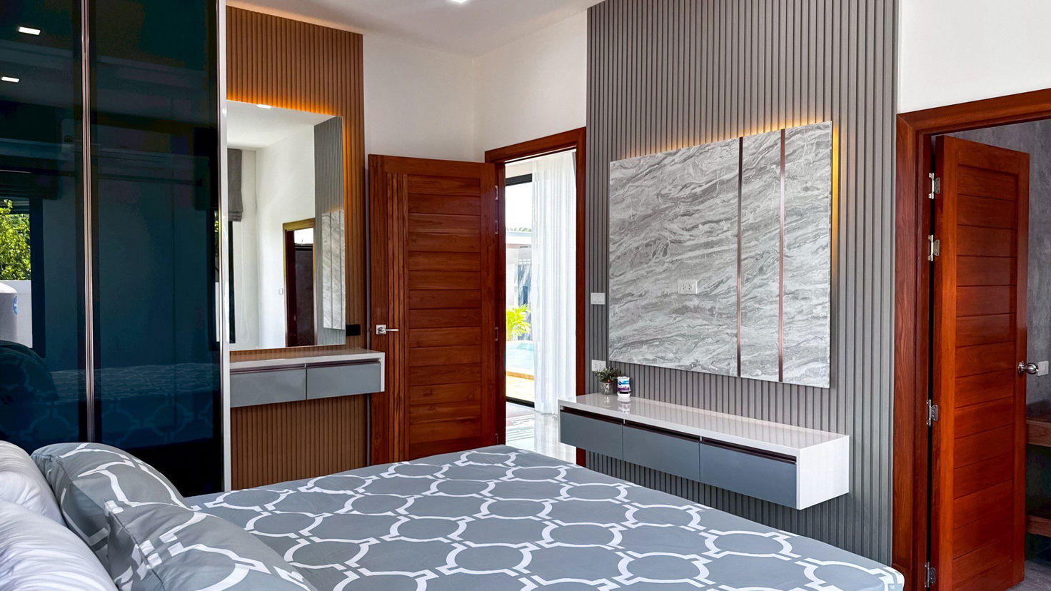 picture New Pool Villa Near Bang Saray Beach & Mountain Views - 11/17