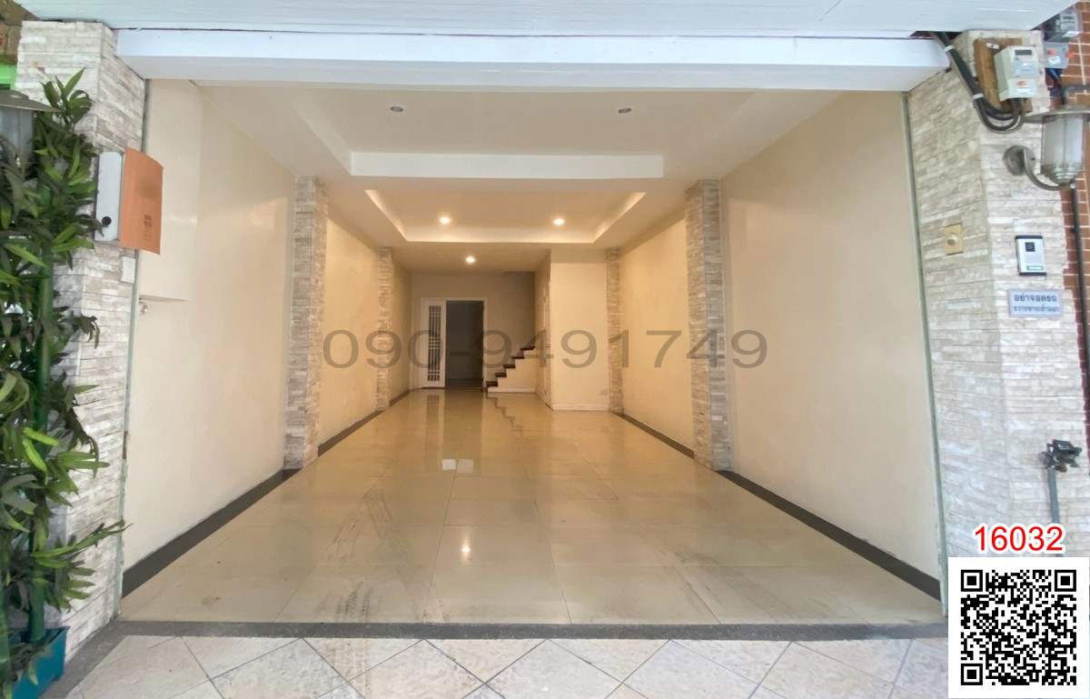 รูป เช่า อาคารพาณิชย์ 4 ชั้น Renovated ในซอยเกษมสันต์ 1 ห่างจาก BTS เพียง300เมตร ไม่กี่ก้าวจาก Siam,MBK - รูปที่ 3/9