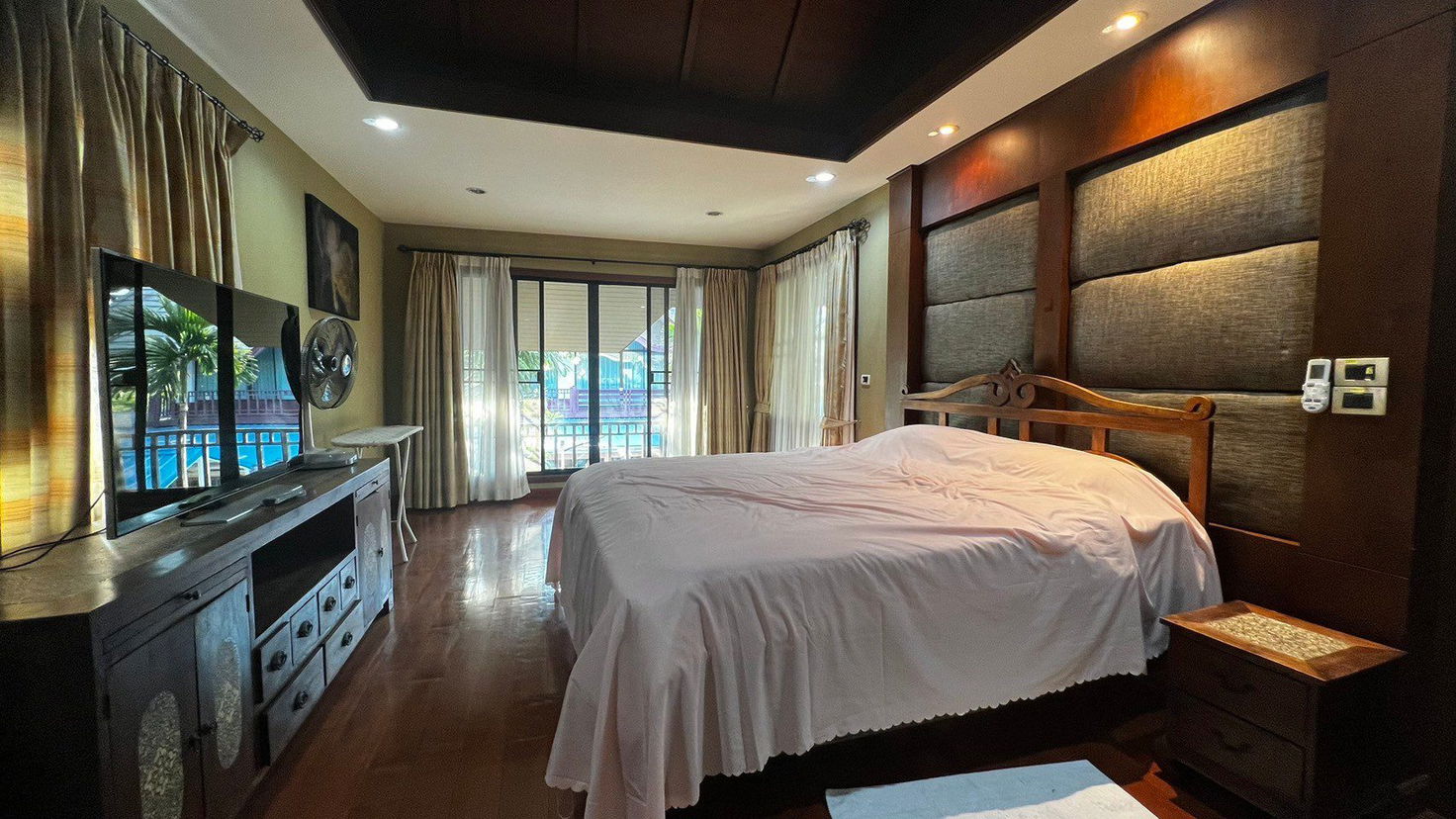 รูป บ้าน 3 ห้องนอนให้เช่าในพัทยาเหนือ - รูปที่ 10/18