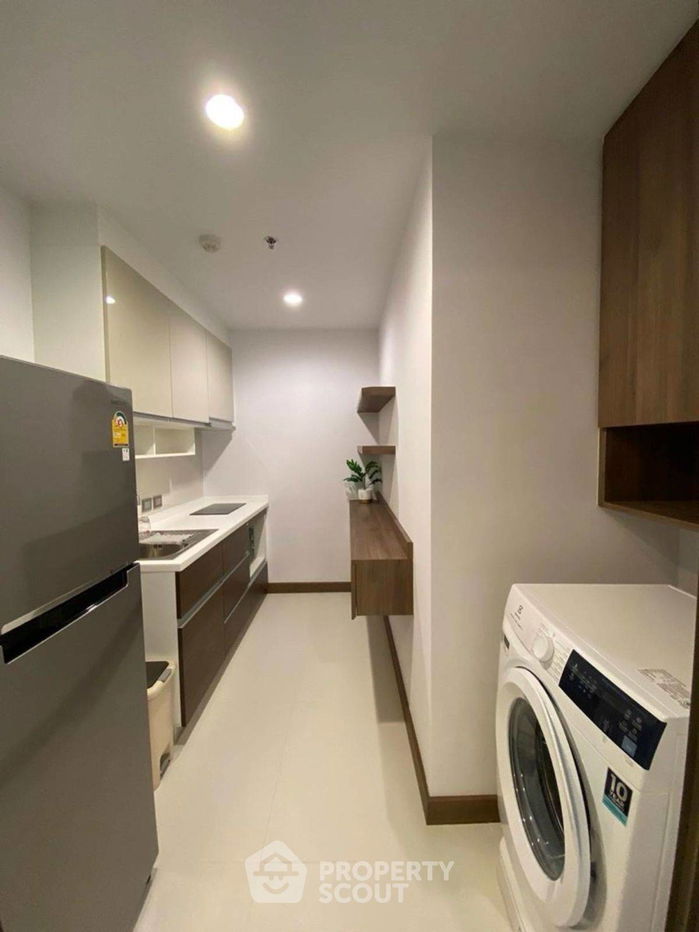 picture 1-BR Condo at Supalai Oriental Sukhumvit 39 near MRT Phetchaburi (ID 2376582) - 6/14