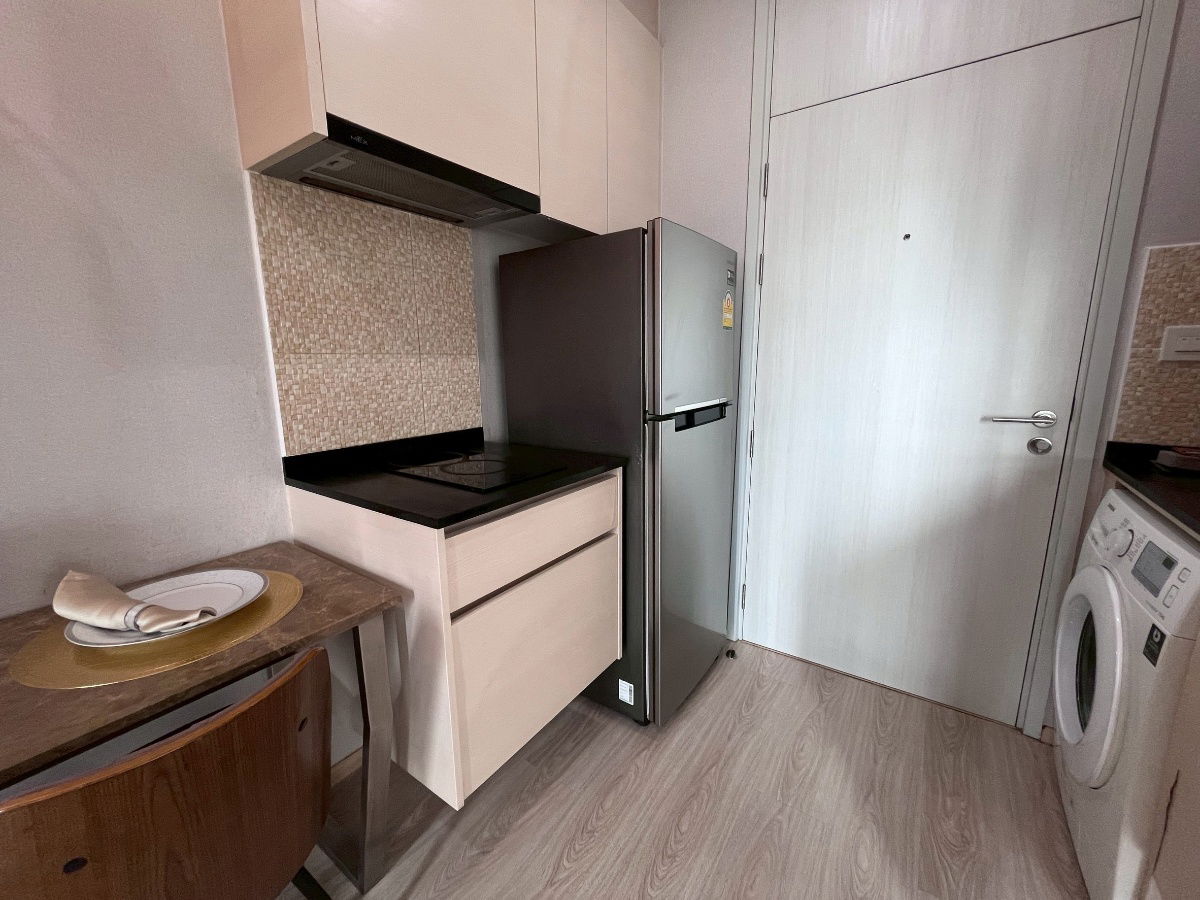 รูป คอนโดโนเบิลรีโวลรัชดา เครื่องใช้ไฟฟ้า เฟอร์นิเจอร์ครบ ติด MRT ศูนย์วัฒนธรรม - รูปที่ 11/12