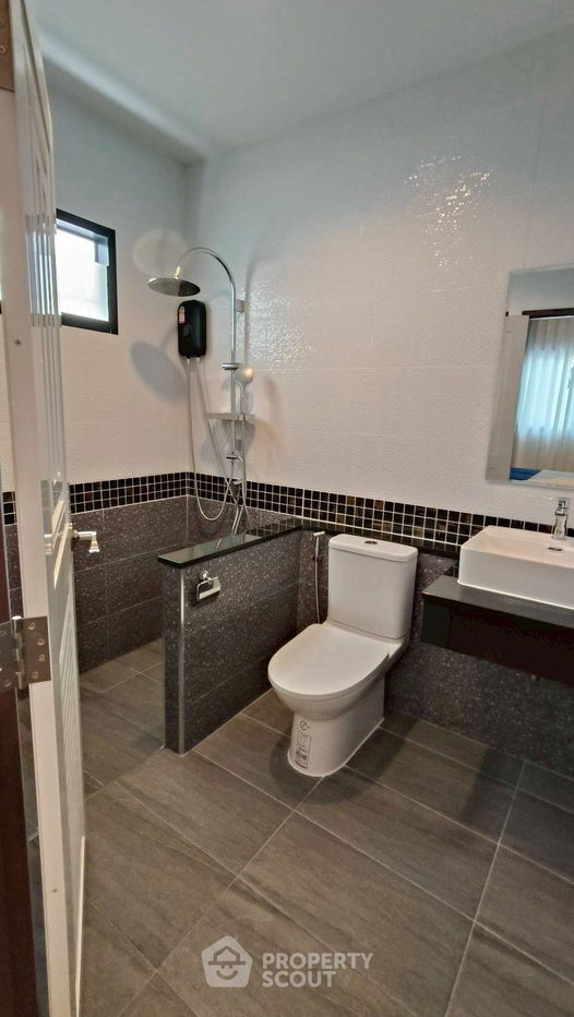 รูป บ้าน 3-ห้องนอน ที่ พรเทพ การ์เด้น วิลล์ 6 ใกล้ เมืองพัทยา (ID 2463747) - รูปที่ 6/15